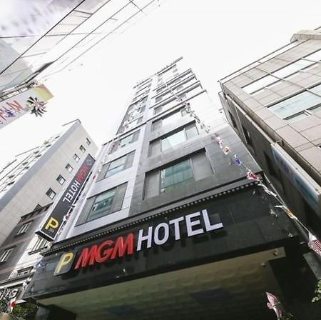 MGM Hotel Busan Buitenkant foto