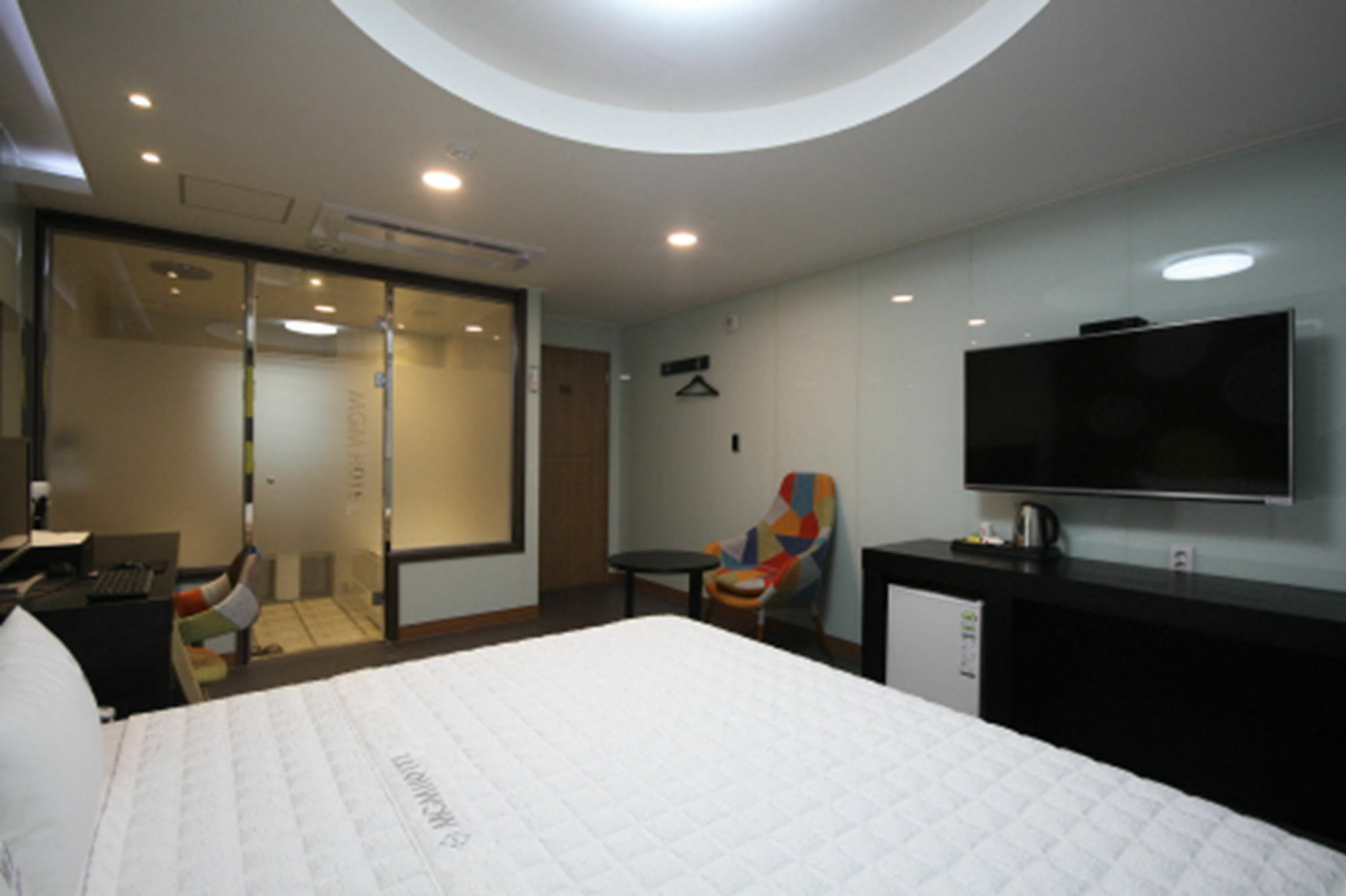 MGM Hotel Busan Buitenkant foto