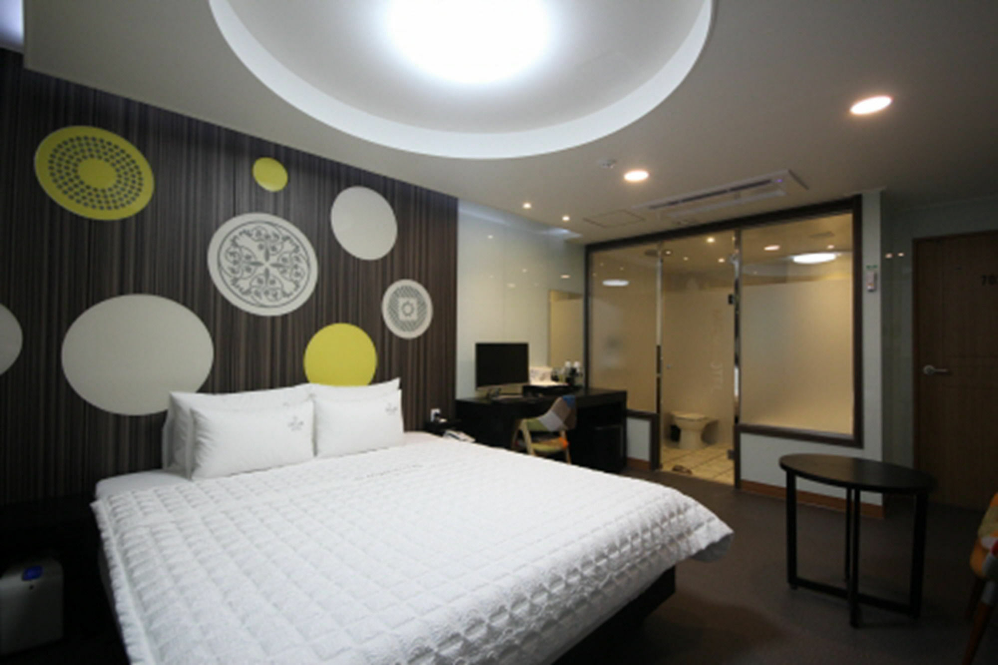 MGM Hotel Busan Buitenkant foto