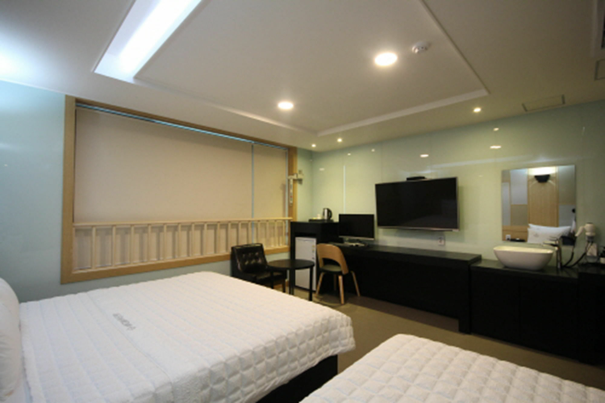 MGM Hotel Busan Buitenkant foto